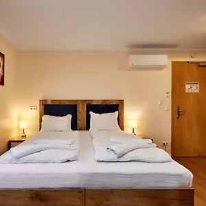 hotel-isha.frankfurtammainhotels.com/